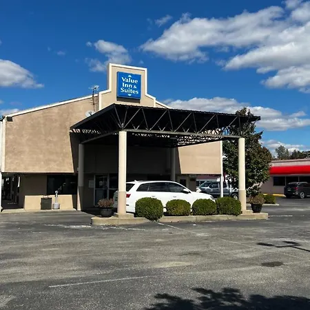 Value Inn & Suites