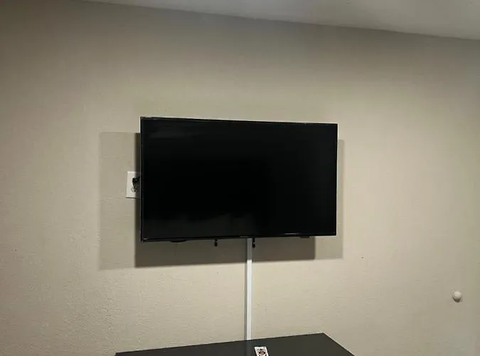 Hotel Value & Suites 2*